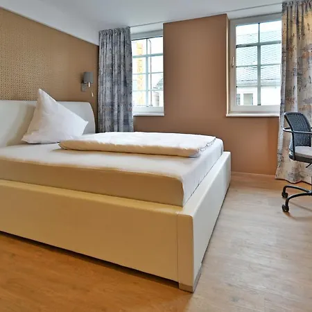 Hotel Zur Goldenen Sonne