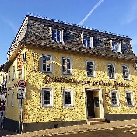 Hotel Zur Goldenen Sonne 3*